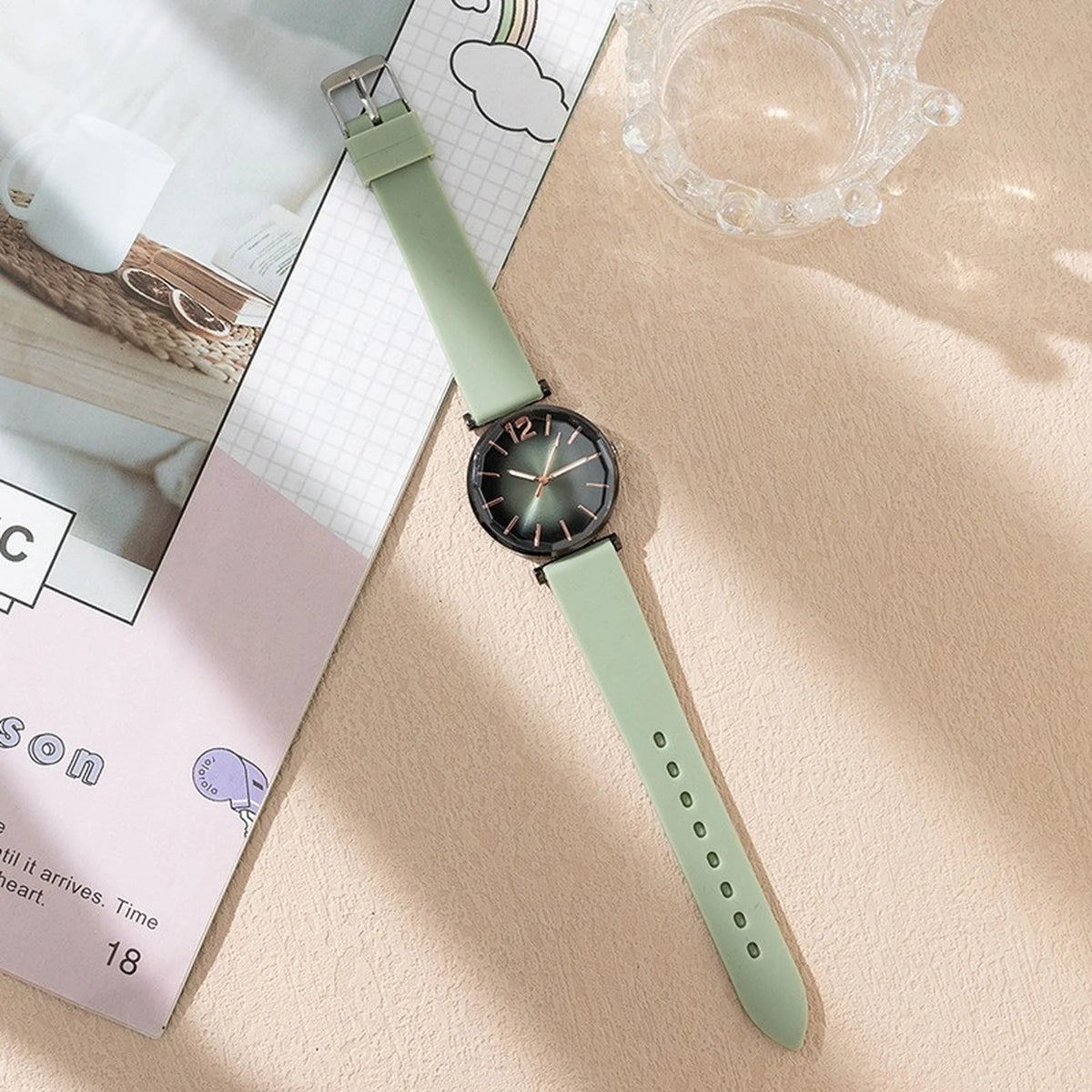 Women's Fashion Quartz Watch – Black Dial & Green Strap Ladies Quartz Watch Babs