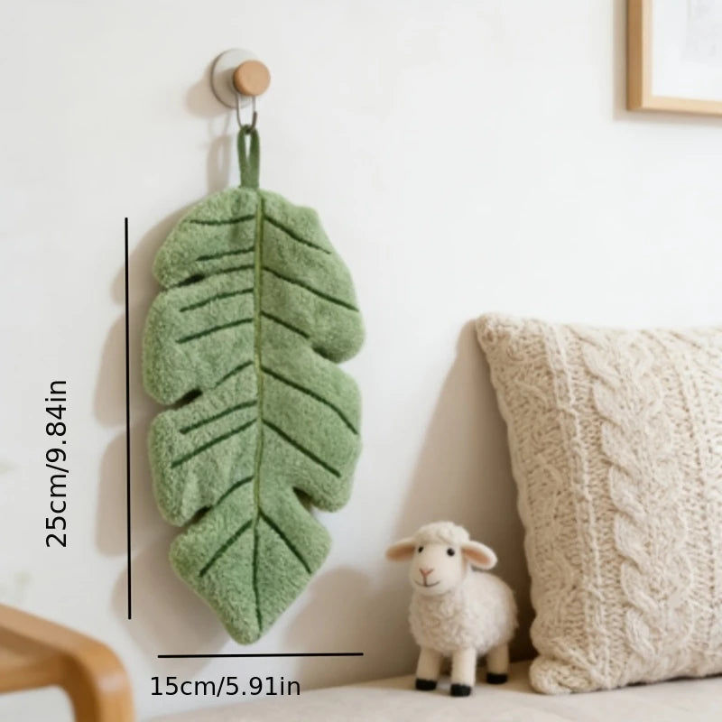 Leaf Shape Hand Towel – Thick Coral Velvet, Super Absorbent Decorative Hand Towel Babs