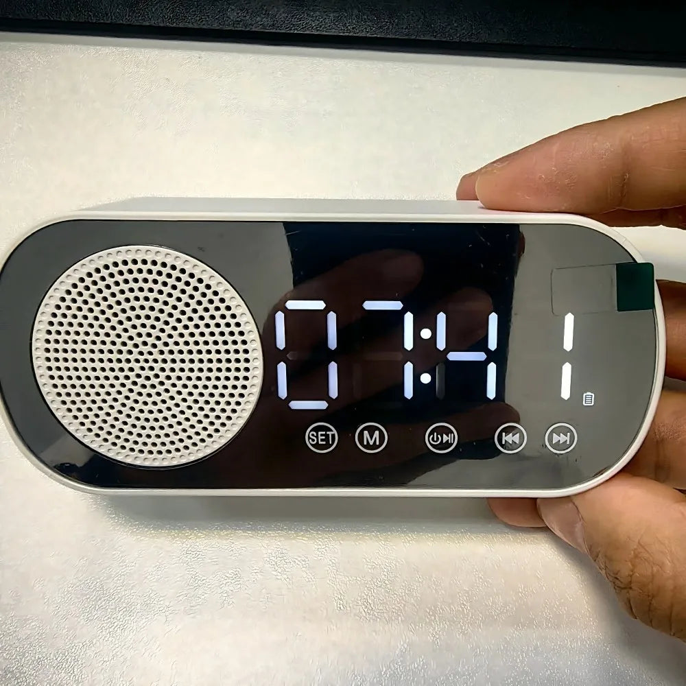 Mirror Digital Alarm Clock – FM Radio, Bluetooth & TF Speaker Digital Alarm Clock Babs WHITE