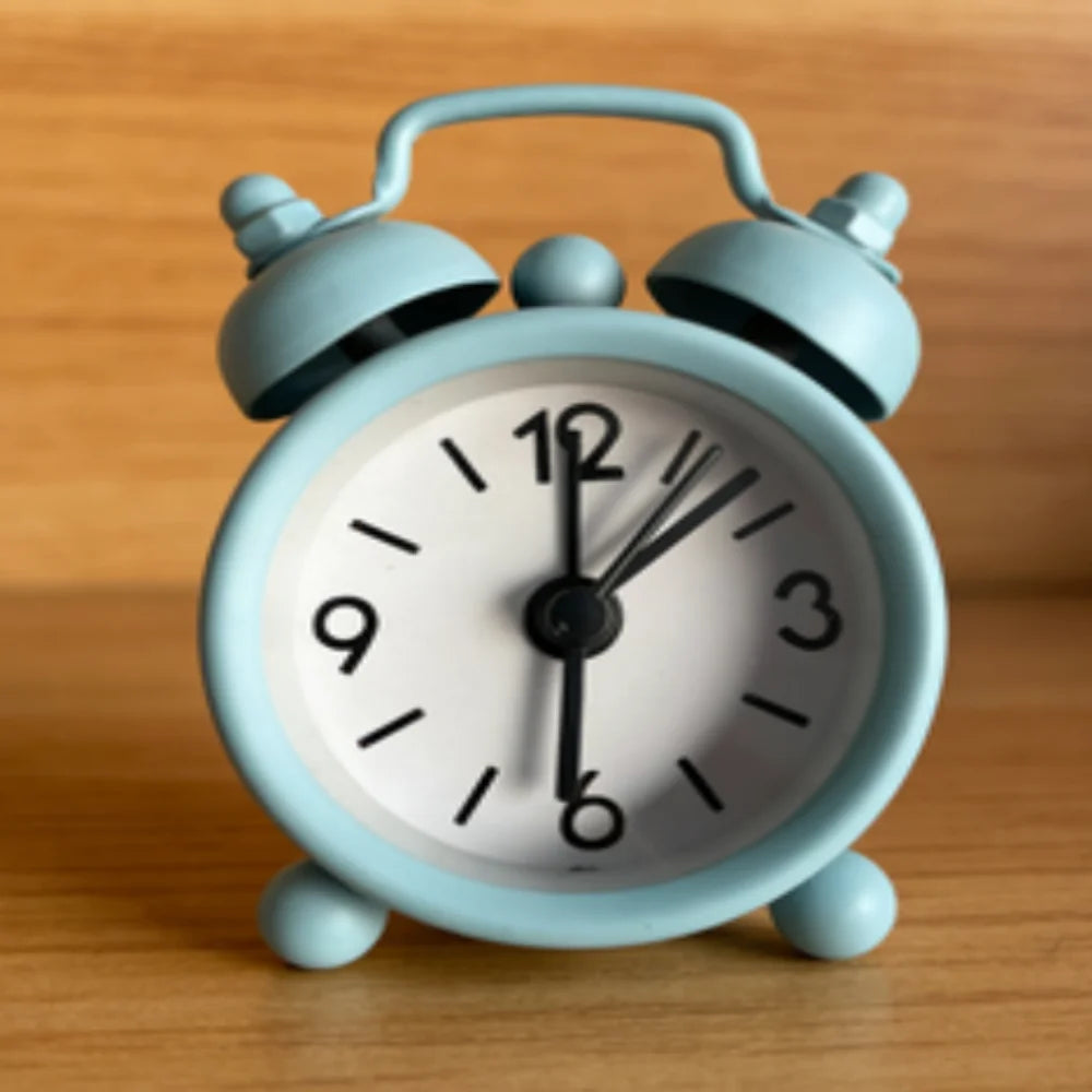 4cm Mini Metal Alarm Clock – Cute Compact Desk Clock Gift Mini Alarm Clock Babs