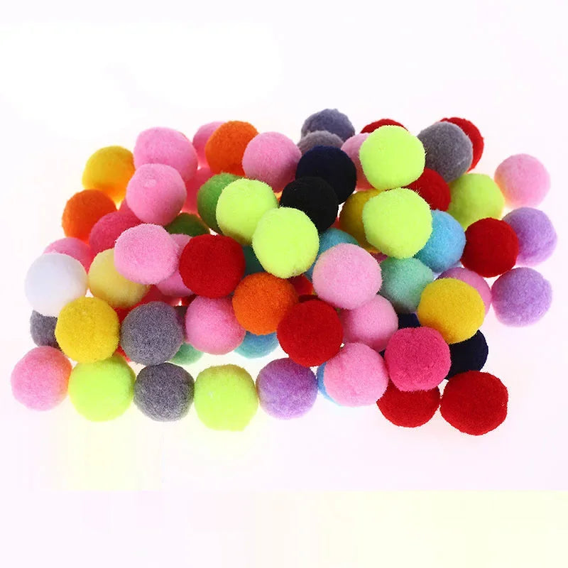 Fluffy DIY Pom Poms Craft Balls – Party & Holiday Décor DIY Craft Pom Poms Babs