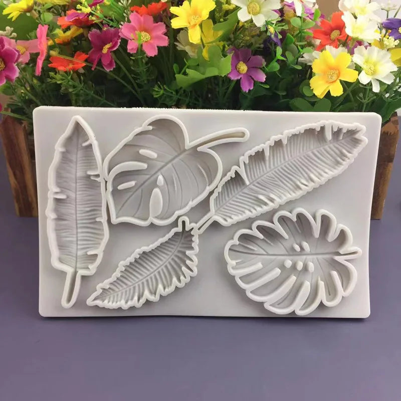 Feather & Leaf Silicone Mold – Chocolate, Clay & Cake Décor Silicone Baking Mold Babs