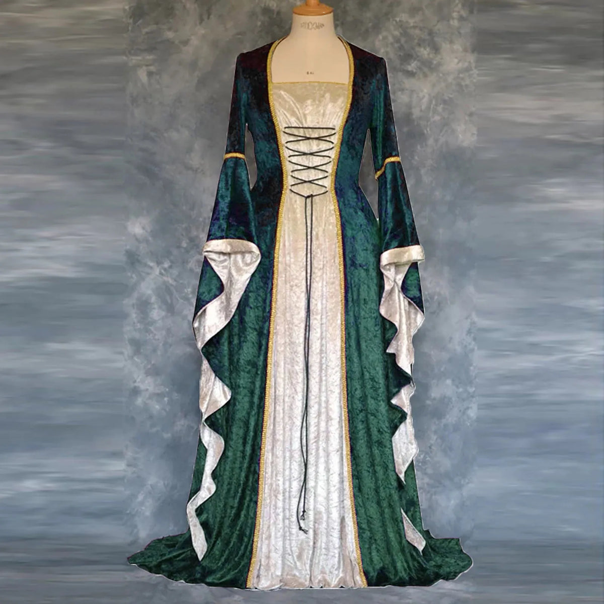 Women's Plus Size Medieval Princess Cosplay Long Dress | Velvet Gown Cosplay Costume Dress Babs Green XXL
