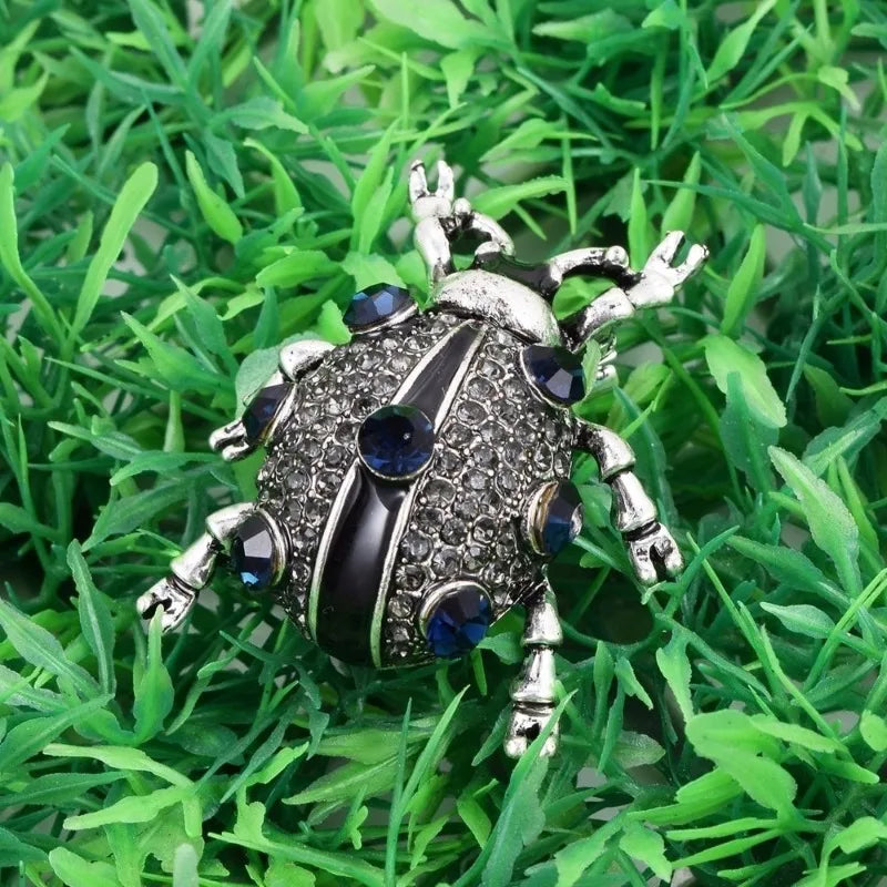 Metal Scarab Beetle Brooch Pin – Fashion Animal Boutonniere Fashion Brooch Pin Babs