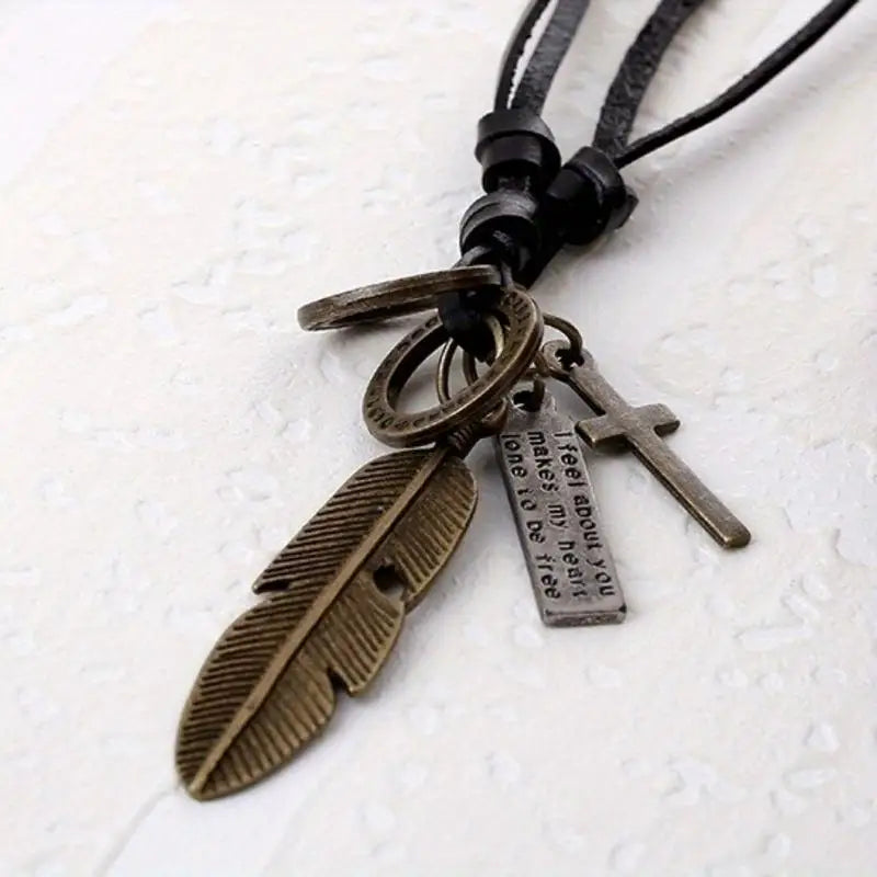 Feather Cowhide Necklace – Men's Long Collarbone Chain Leather Chain Necklace Babs