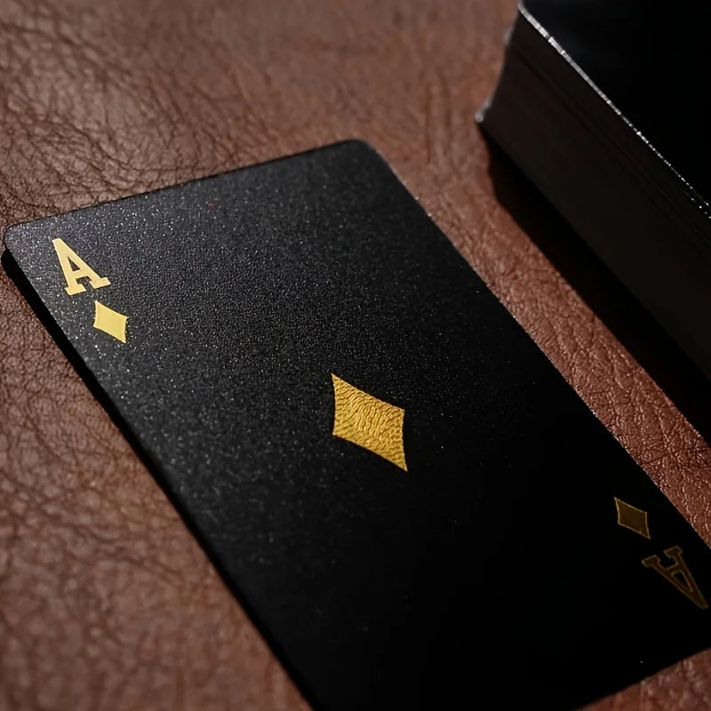 Tear-Resistant Playing Cards – Gold Foil Heart Design & Storage Box Playing Card Deck Babs