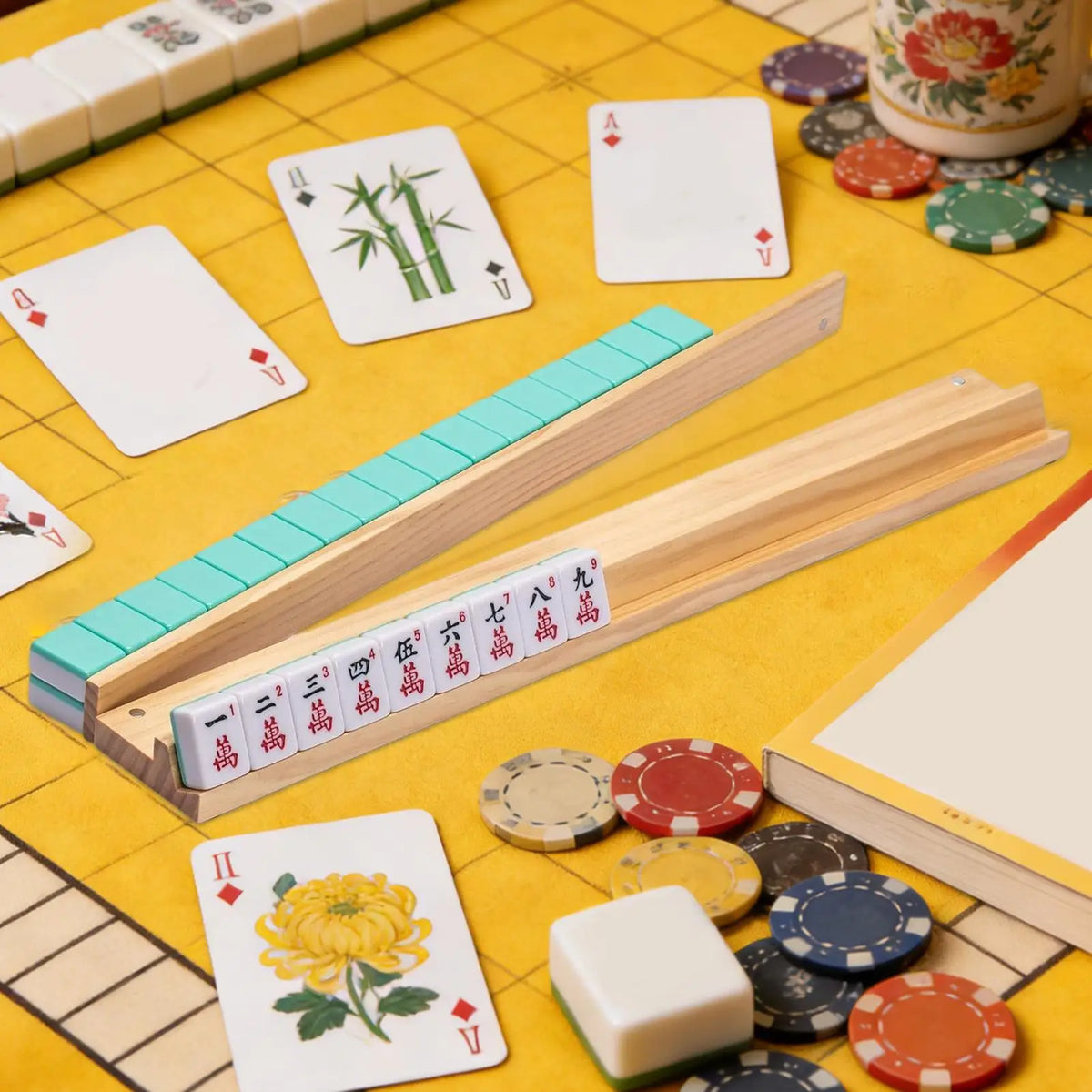 4-Pack Wooden Mahjong Racks with Pushers – Non-Slip Holders Mahjong Rack Set Babs