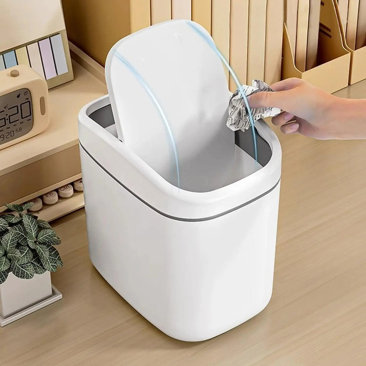 Desktop Mini Trash Can with Shake Lid | Plastic Dustbin Desktop Trash Can Babs