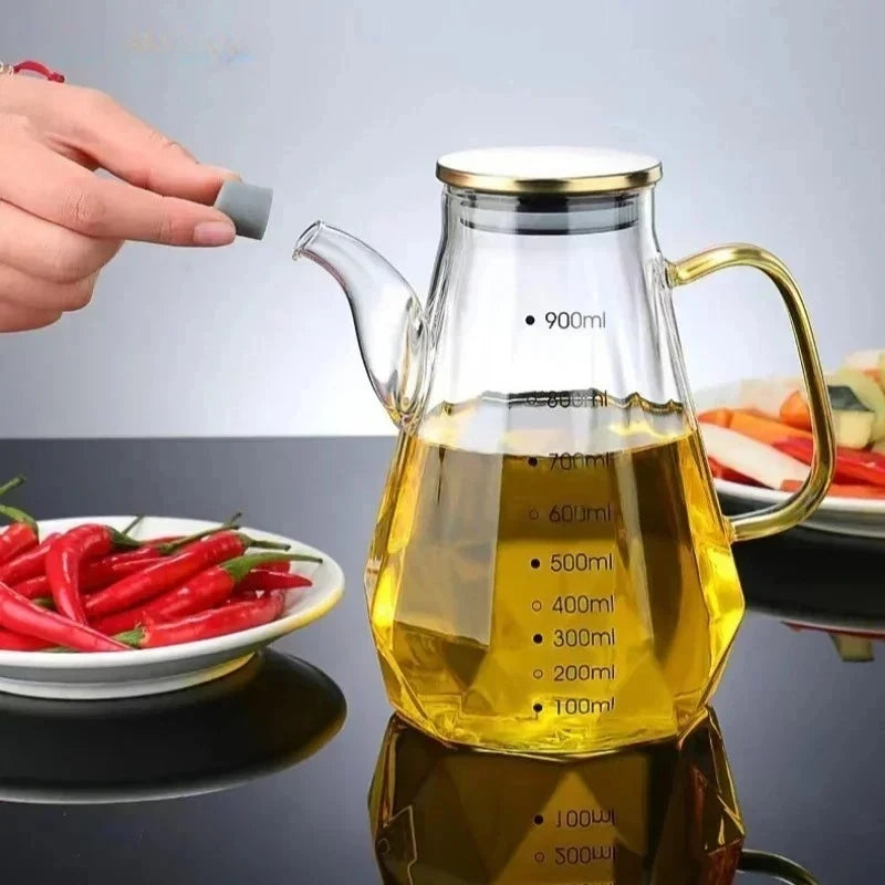 Diamond Glass Oil Bottle with Scale & Lid | 500–900ml Glass Condiment Bottle Babs