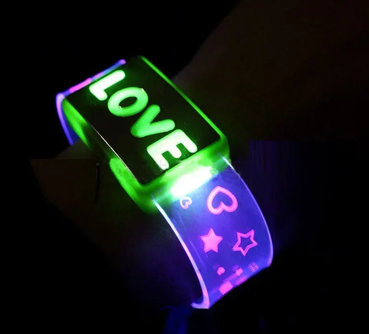 LED Light Up Glow Bracelet Watch – Party, Halloween & Cosplay LED Glow Bracelet Babs