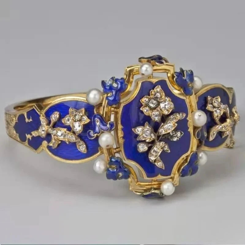 Retro Ink Blue Wreath Engraving Ring – Gothic Punk Cocktail Cocktail Ring Babs