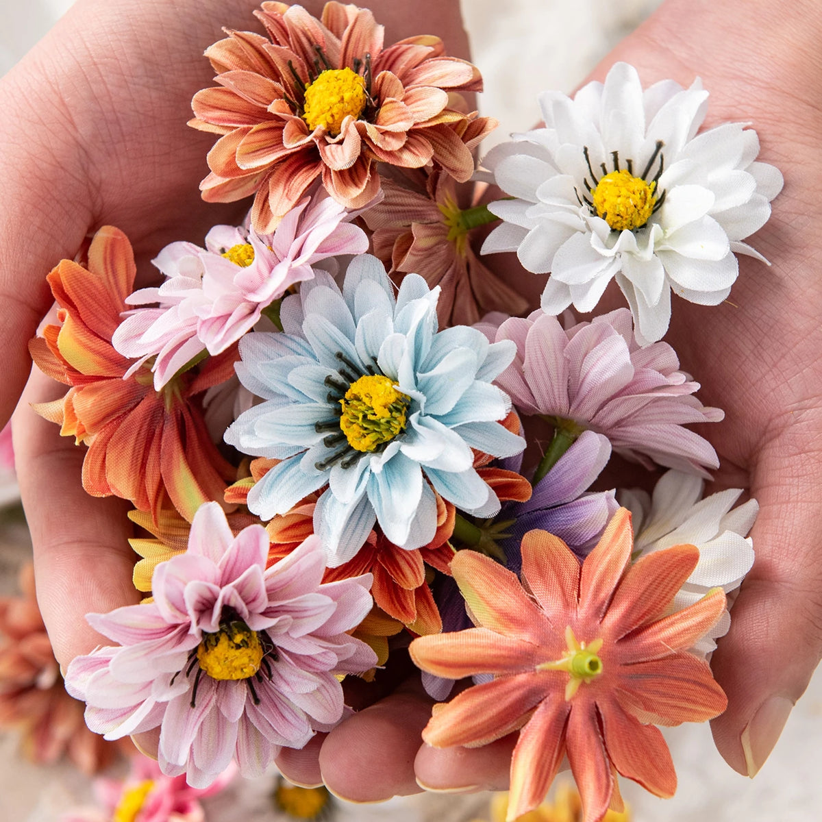 Small Daisy Artificial Silk Flowers 10/20 Pcs – Home & Wedding Artificial Silk Flowers Babs