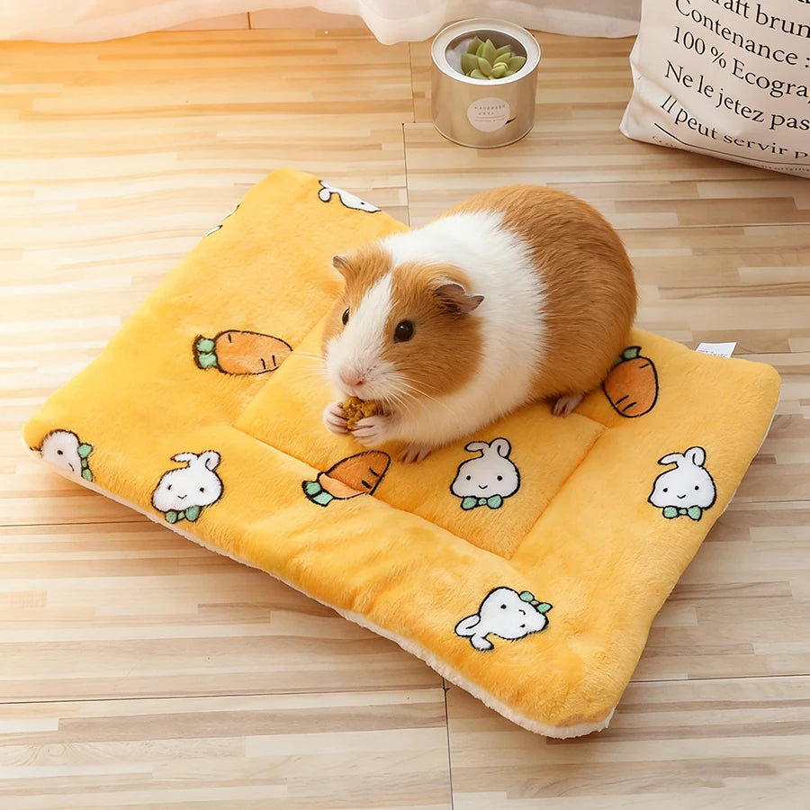 Warm Small Animal Bed Mat – Rabbit, Hamster, Guinea Pig Nest Small Animal Bed Mat Babs
