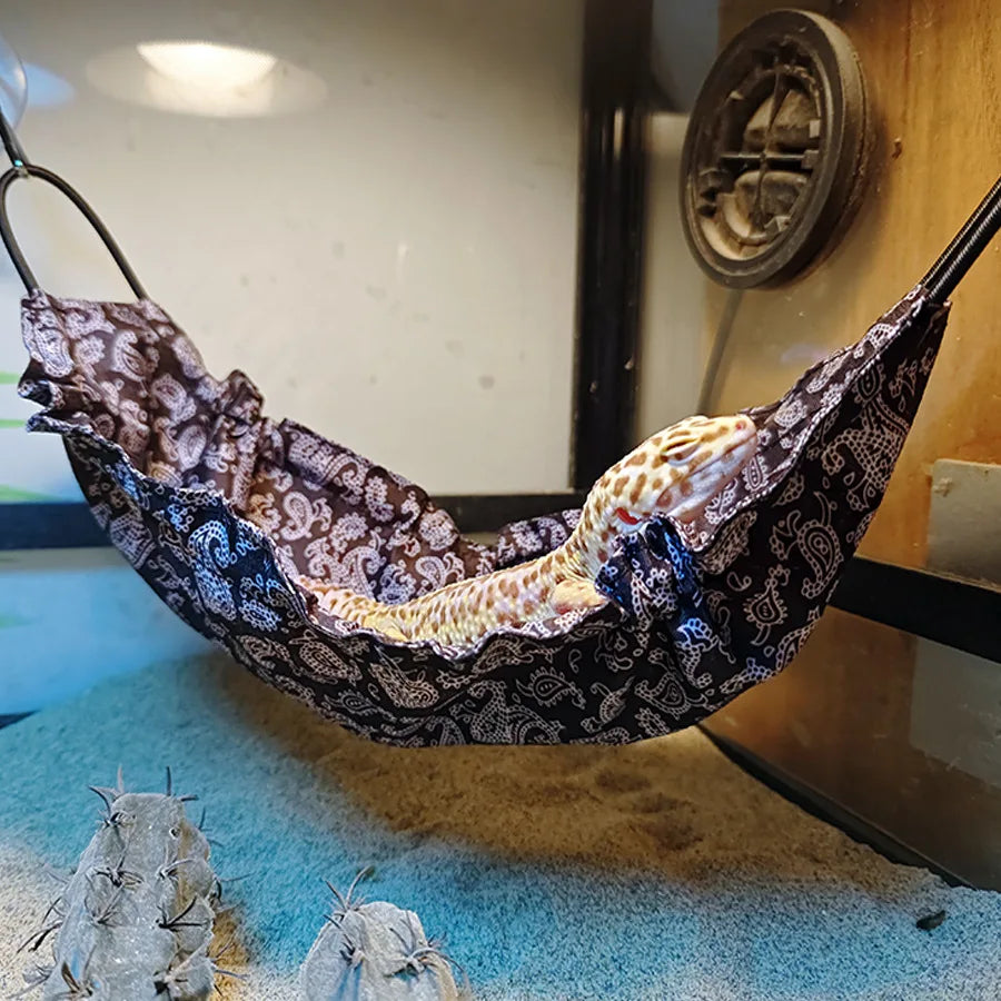 Reptile Hammock Swing Bed for Gecko & Chameleon | Soft Fabric Reptile Hammock Babs light green medium size