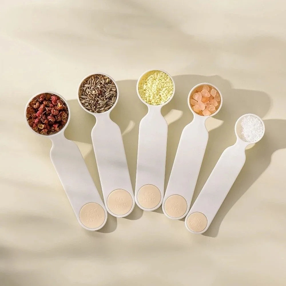 5-Piece Stacking Measuring Spoon Set – Plastic Baking Kitchen Measuring Spoon Set Babs Beige