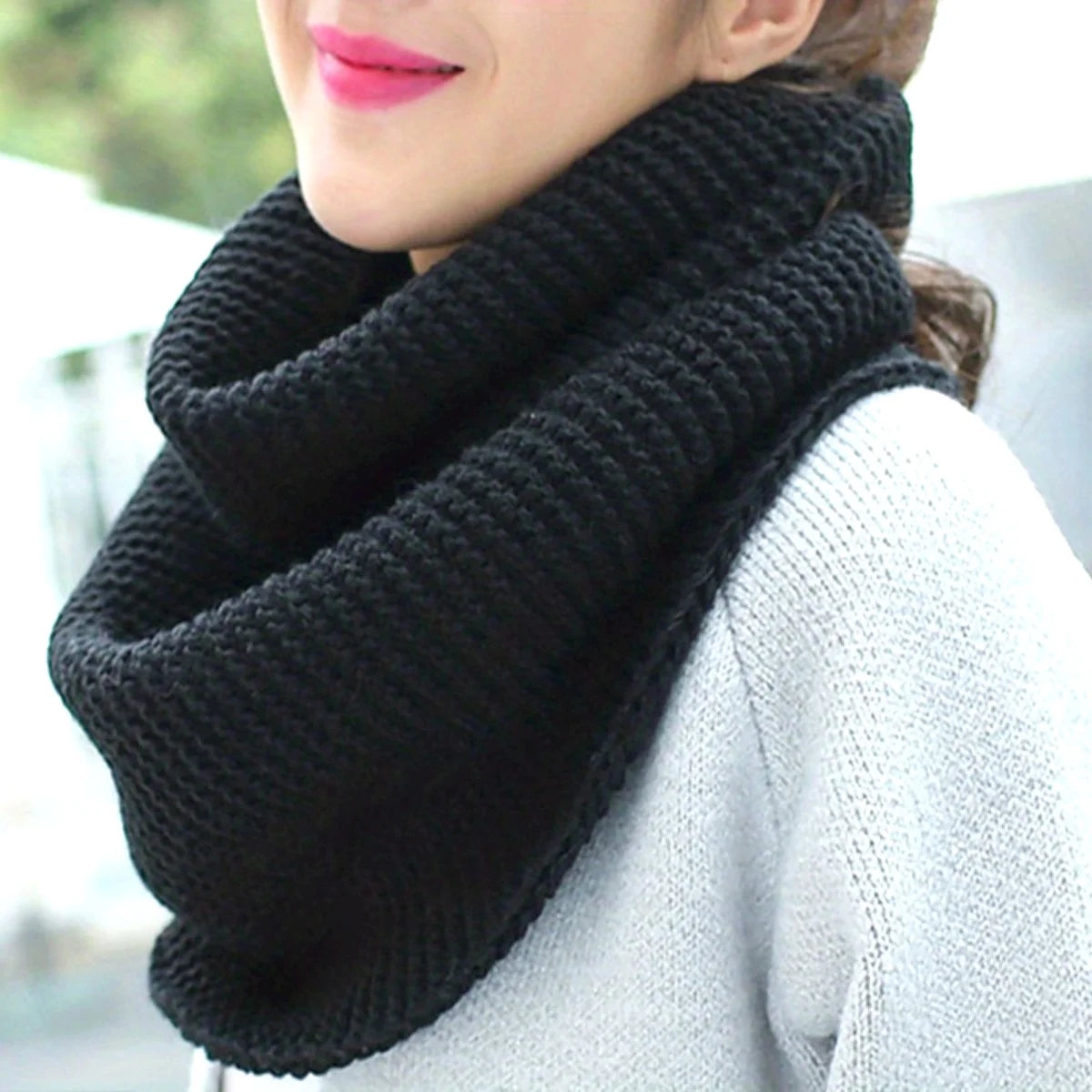 Women's Thick Knit Infinity Scarf – Windproof Winter Neck Warmer Infinity Scarf Babs black One Size