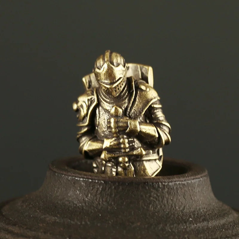 Retro Brass Medieval Warrior Knife Bead Keychain EDC Pendant Keychain Bead Pendant Babs
