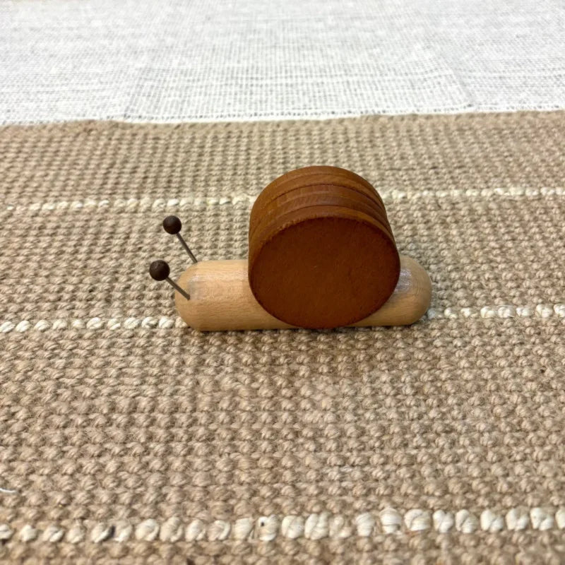 Snail Shaped Magnetic Wooden Coaster – Heat-Insulating Cup Mat Wooden Coaster Babs WHITE S Round