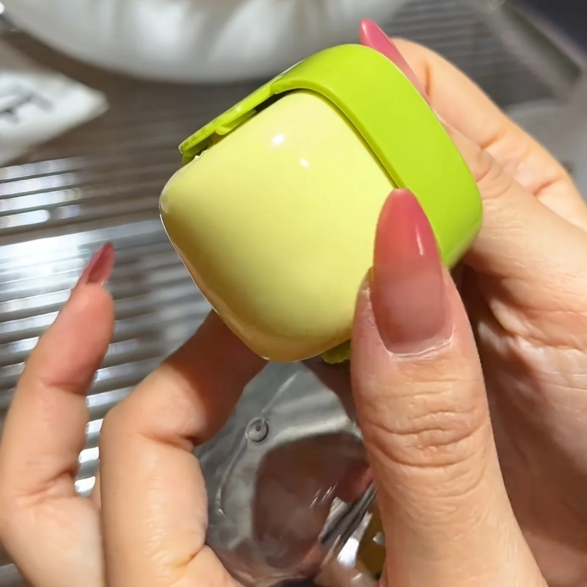 Washable Lint Roller – Pet Hair Remover for Clothes & Furniture Lint Roller Babs G
