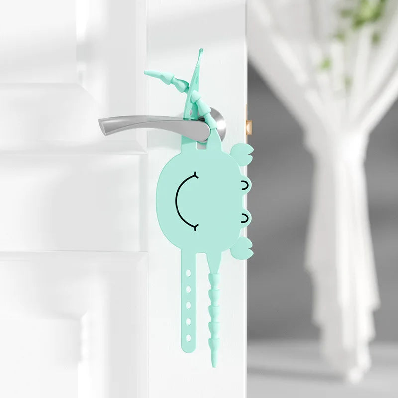 Cartoon Silicone Door Stop – Child Finger Pinch Guard for Nursery Child Safety Door Stop Babs green